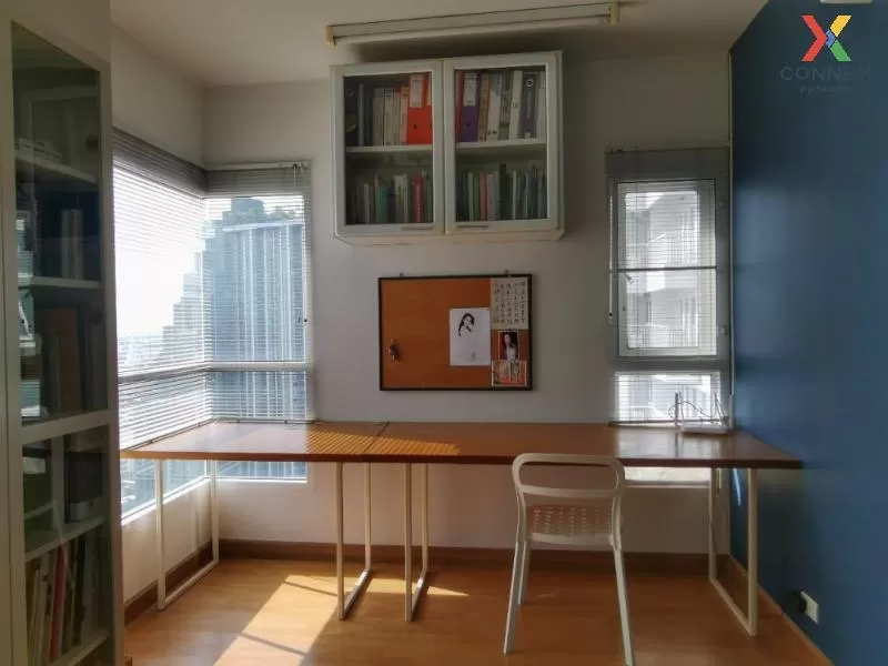 FOR SALE condo , The Parkland Grand Taksin , high floor , BTS-Pho FOR SALE condo , The Parkland Grand Taksin , high floor , BTS-Pho