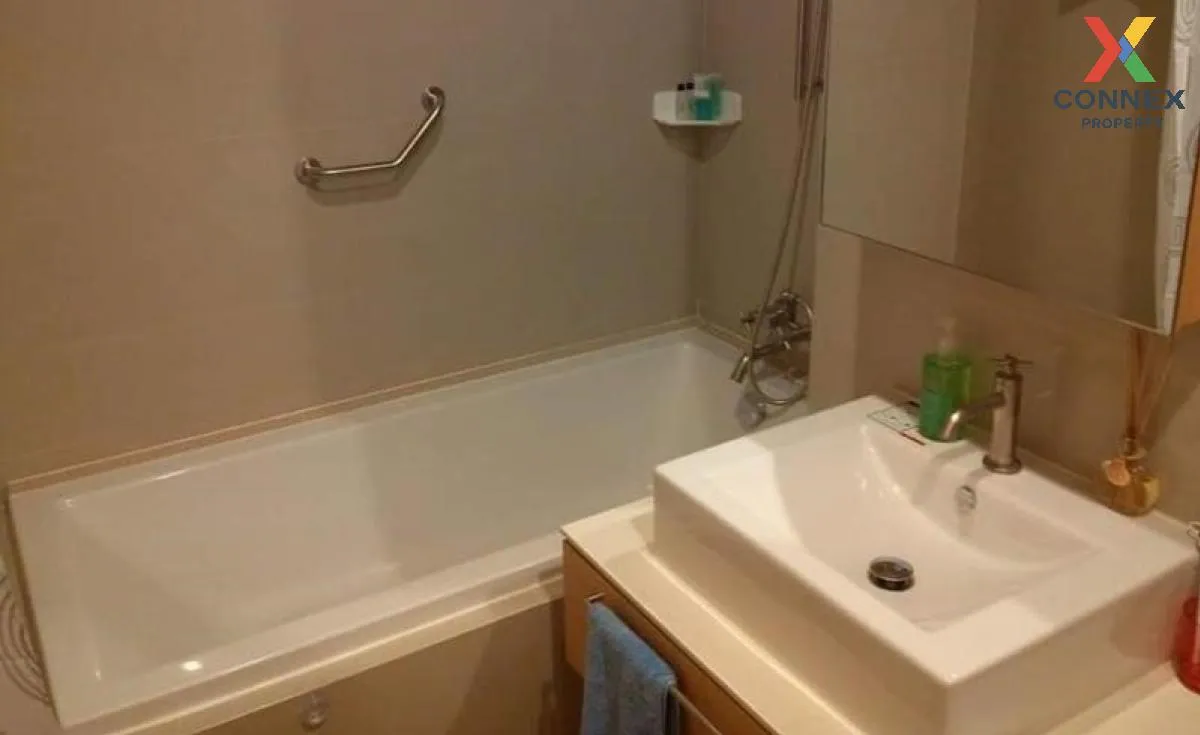 FOR RENT condo , The Issara Ladprao , high floor , MRT-Lat Phrao 