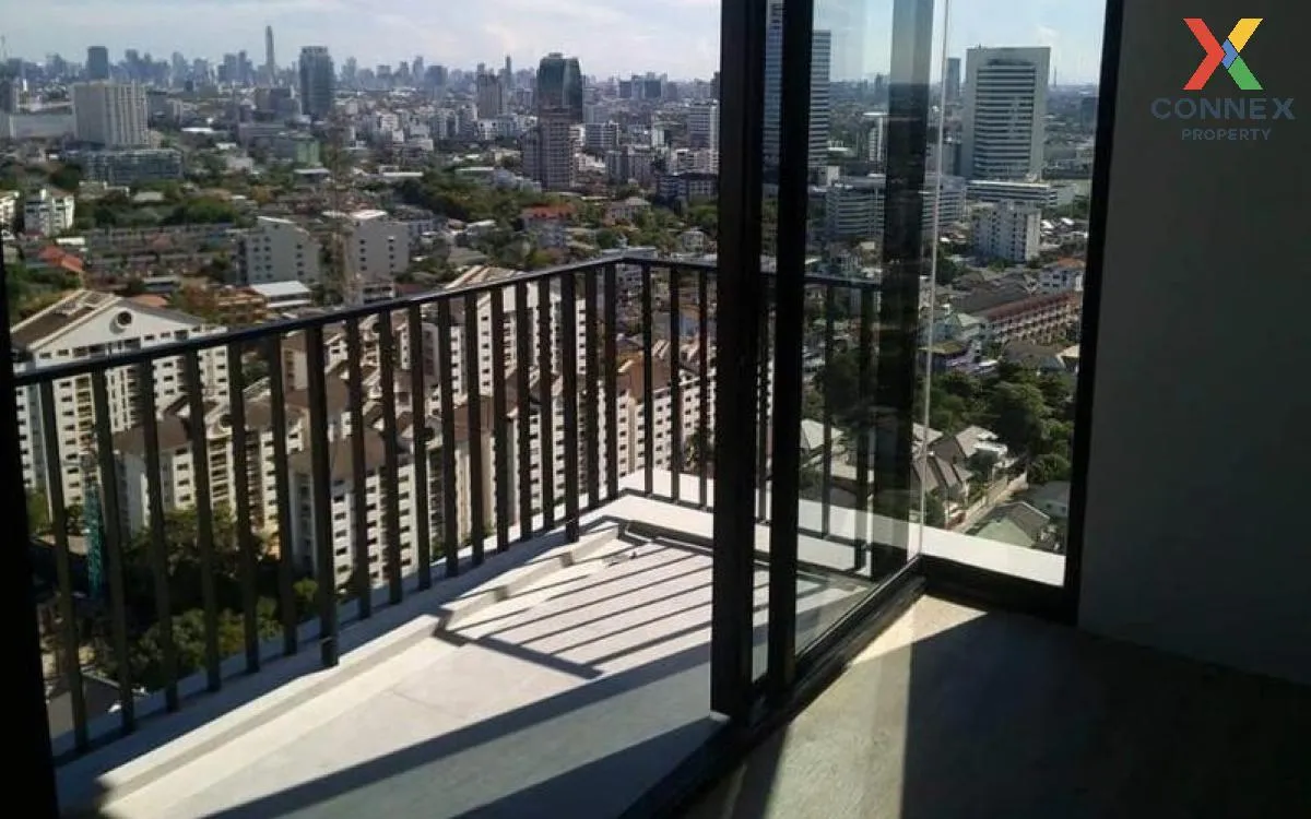 FOR RENT condo , The Issara Ladprao , high floor , MRT-Lat Phrao 