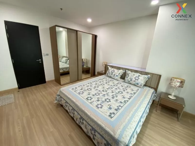FOR RENT condo , Sky Walk Residences , high floor , BTS-Phra Khan