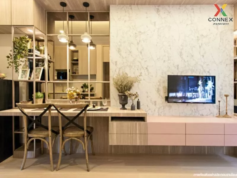 FOR SALE condo , Lumpini Park Phahon 32 , nice view , high floor  FOR SALE condo , Lumpini Park Phahon 32 , nice view , high floor  3