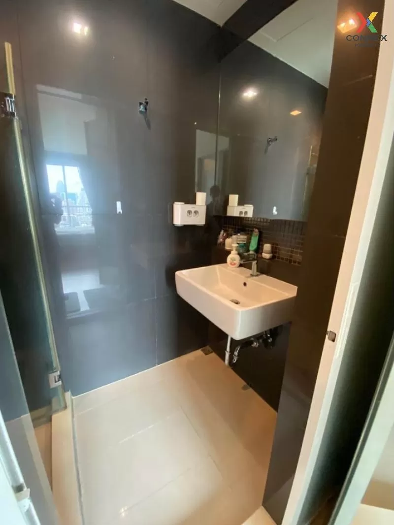 เช่าคอนโด  ริทึ่ม พหล - อารีย์ วิวสวย ชั้นสูง BTS-สะพานควาย สามเส