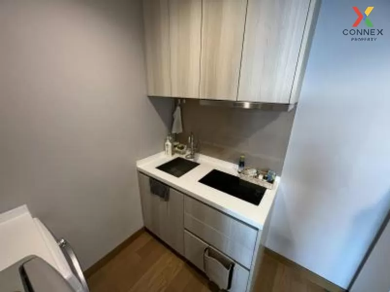 FOR RENT condo , The Lumpini 24 , nice view , high floor , BTS-Ph