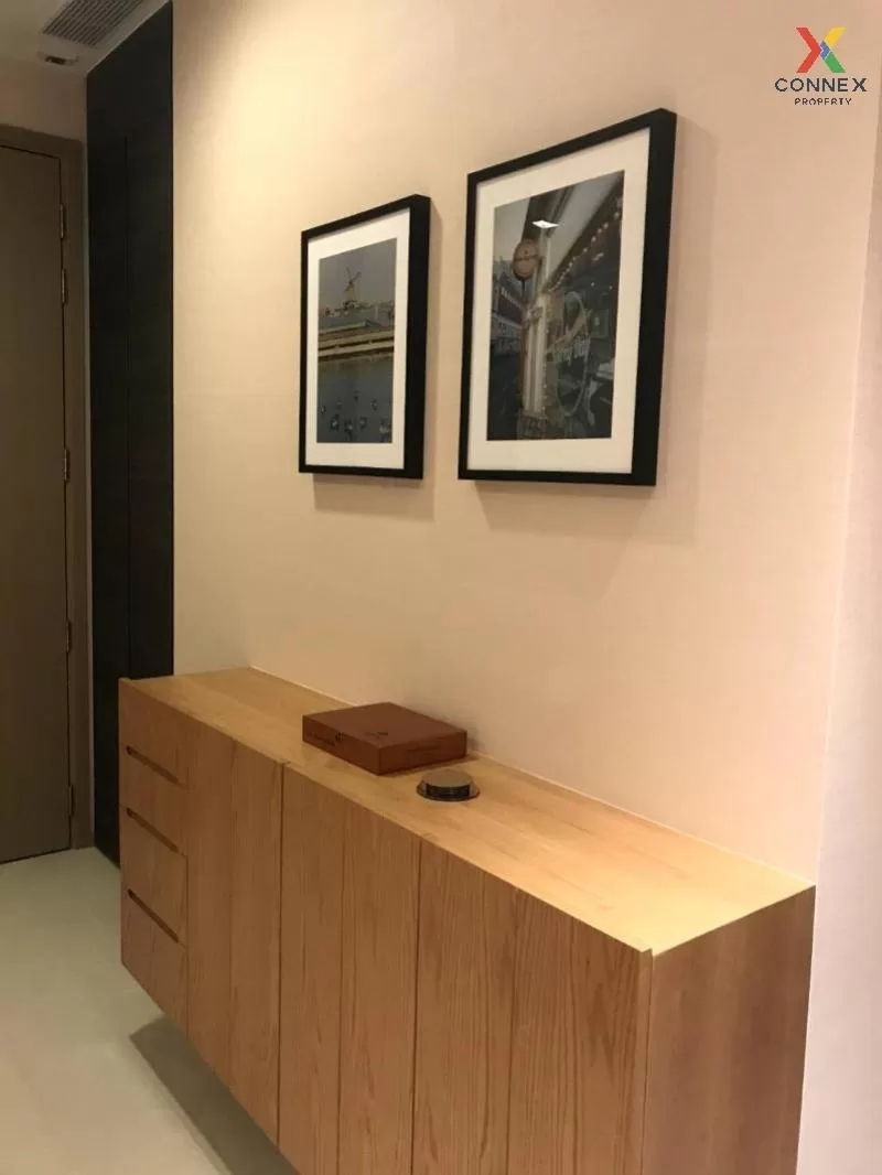 FOR SALE condo , The Esse Asoke , high floor , BTS-Asok , Khlong 