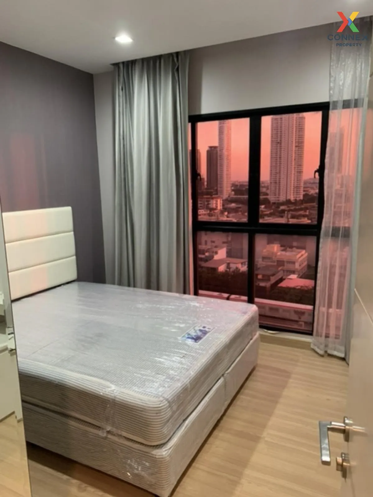 FOR RENT condo , Urbano Absolute Sathorn - Taksin , BTS-Krung Tho