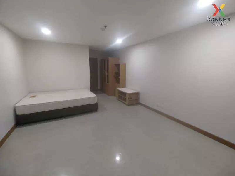 FOR RENT condo , Regent Home 7 Sukhumvit , BTS-Bang Na , Bang Na  1