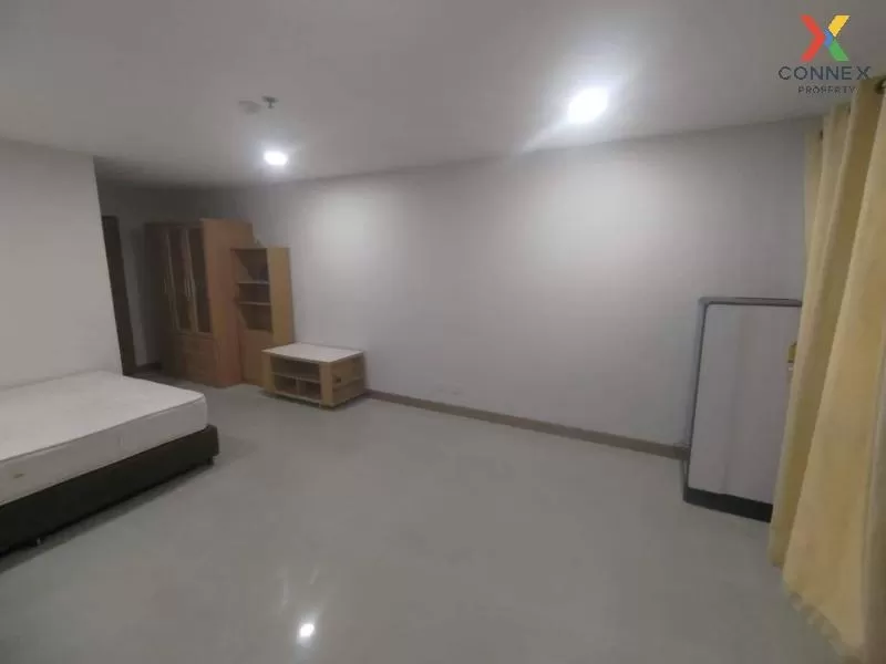 FOR RENT condo , Regent Home 7 Sukhumvit , BTS-Bang Na , Bang Na  2