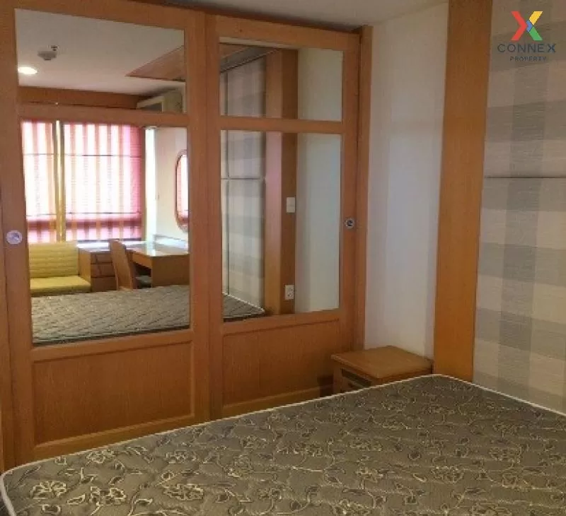 FOR RENT condo , River Heaven , BTS-Saphan Taksin , Wat Phraya Kr