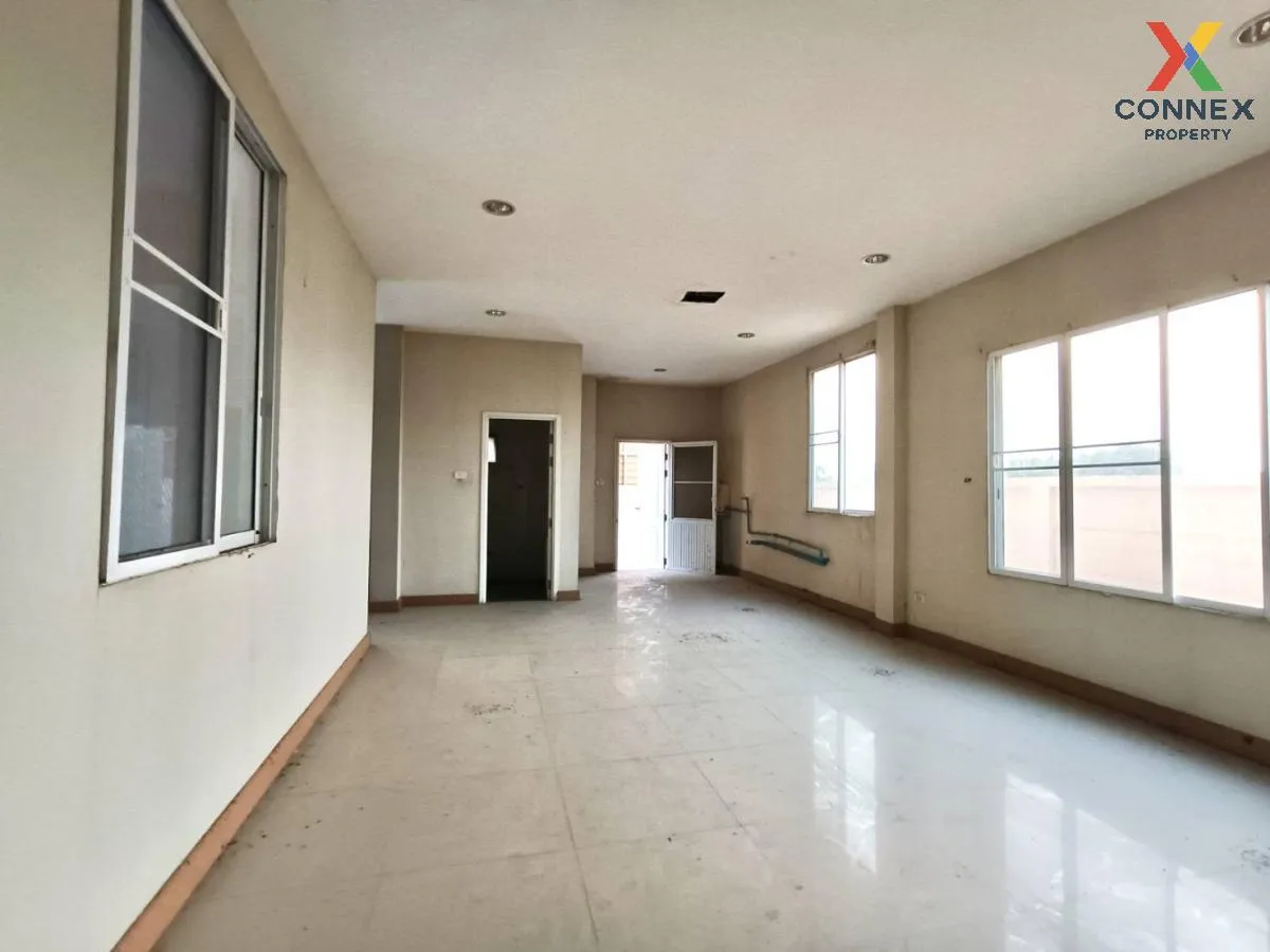 ขาย บ้านเดี่ยว เวสเทิร์นทาวน์ บ้านกล้วย ไทรน้อย ถนนกว้าง หลังบ้าน ขาย บ้านเดี่ยว เวสเทิร์นทาวน์ บ้านกล้วย ไทรน้อย ถนนกว้าง หลังบ้าน