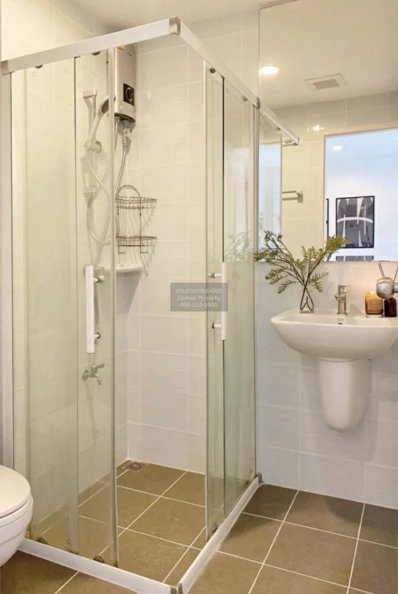 FOR SALE condo , Hallmark Ngamwongwan , MRT-Yak Tiwanon , Bang Kh