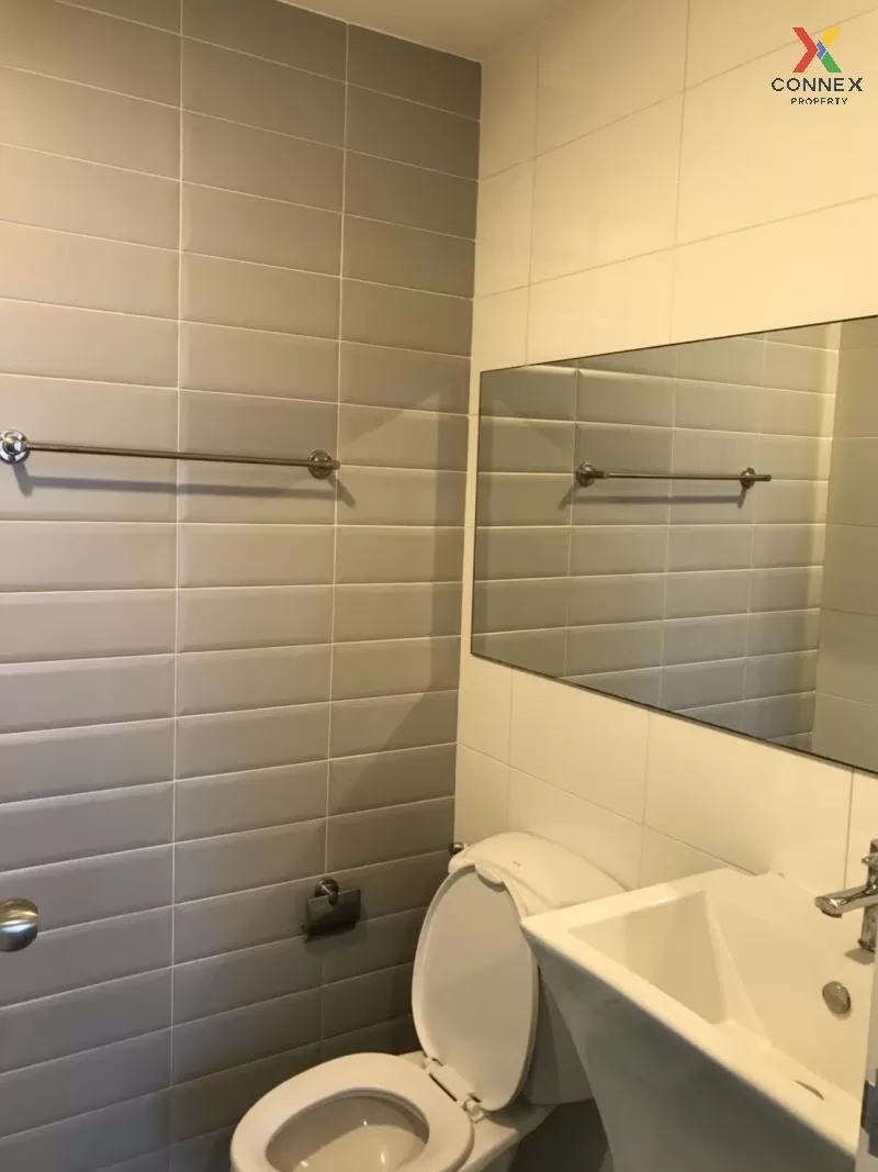 FOR RENT condo , Aspire Rama 4 , high floor , BTS-Ekkamai , Phra 