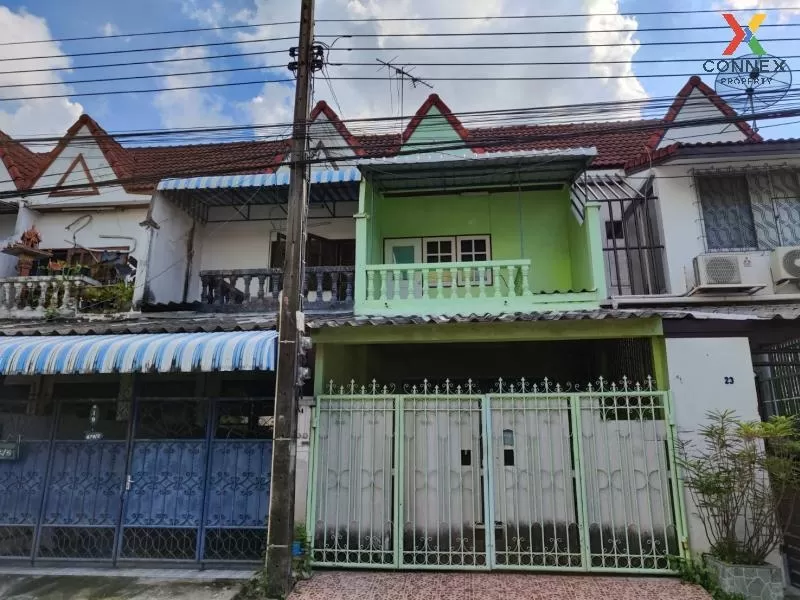 For Sale townhome  near Ekkamai, Ram Inthra , Tha Raeng , Bang Kh 1