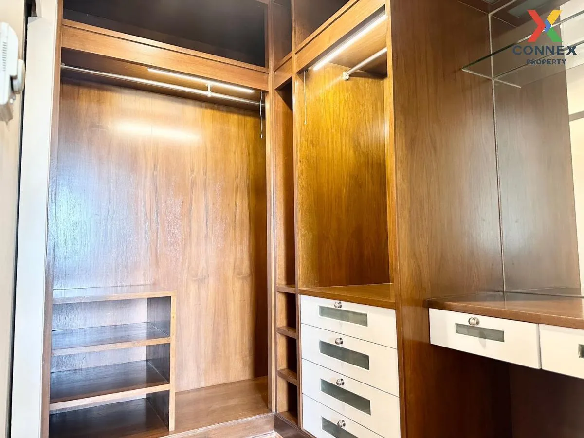 เช่าคอนโด  รีเจ้นท์ รอยัล เพลส 1 BTS-สถานีราชดำริ ลุมพินี เขต ปทุ