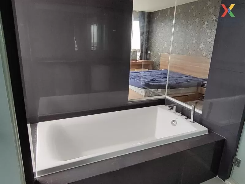 FOR RENT condo , Rhythm Sathorn , BTS-Saphan Taksin , Thungmahame