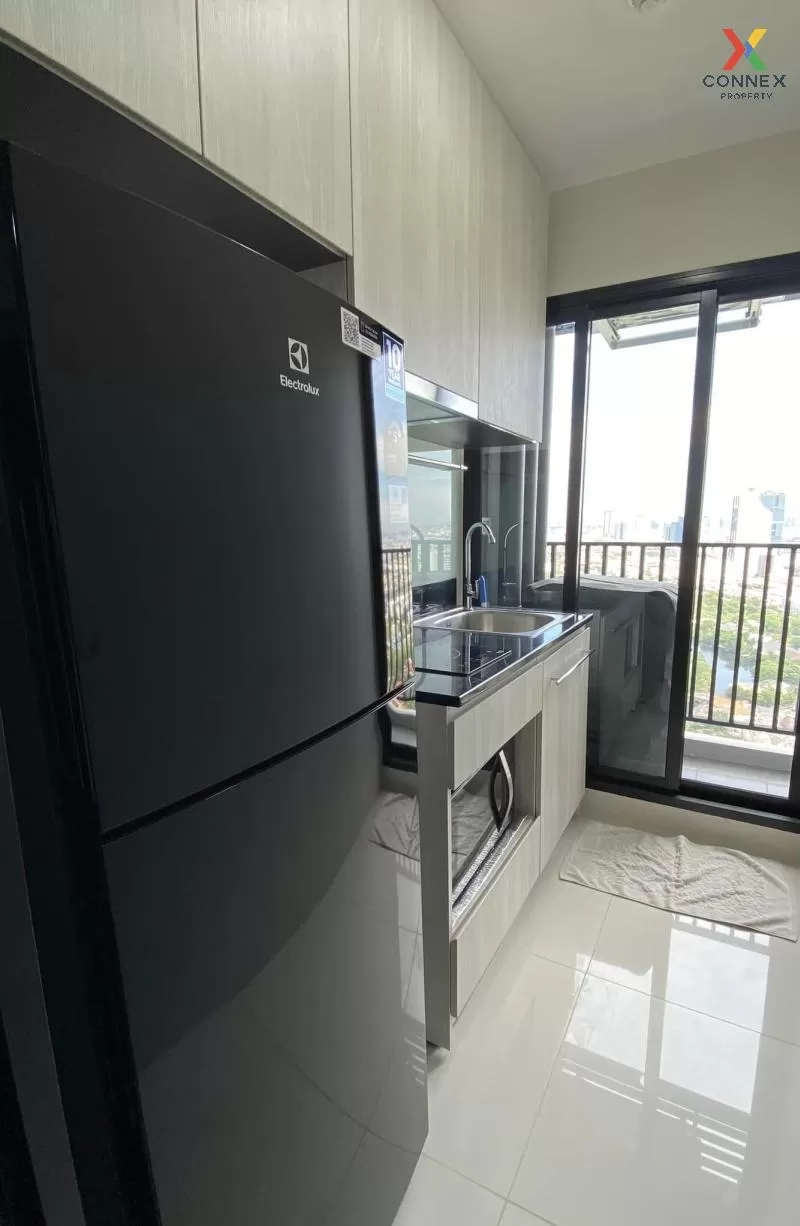 FOR RENT condo , Niche Mono Mega Space Bangna , high floor , Bang 4
