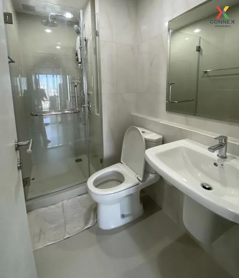 FOR RENT condo , Niche Mono Mega Space Bangna , high floor , Bang