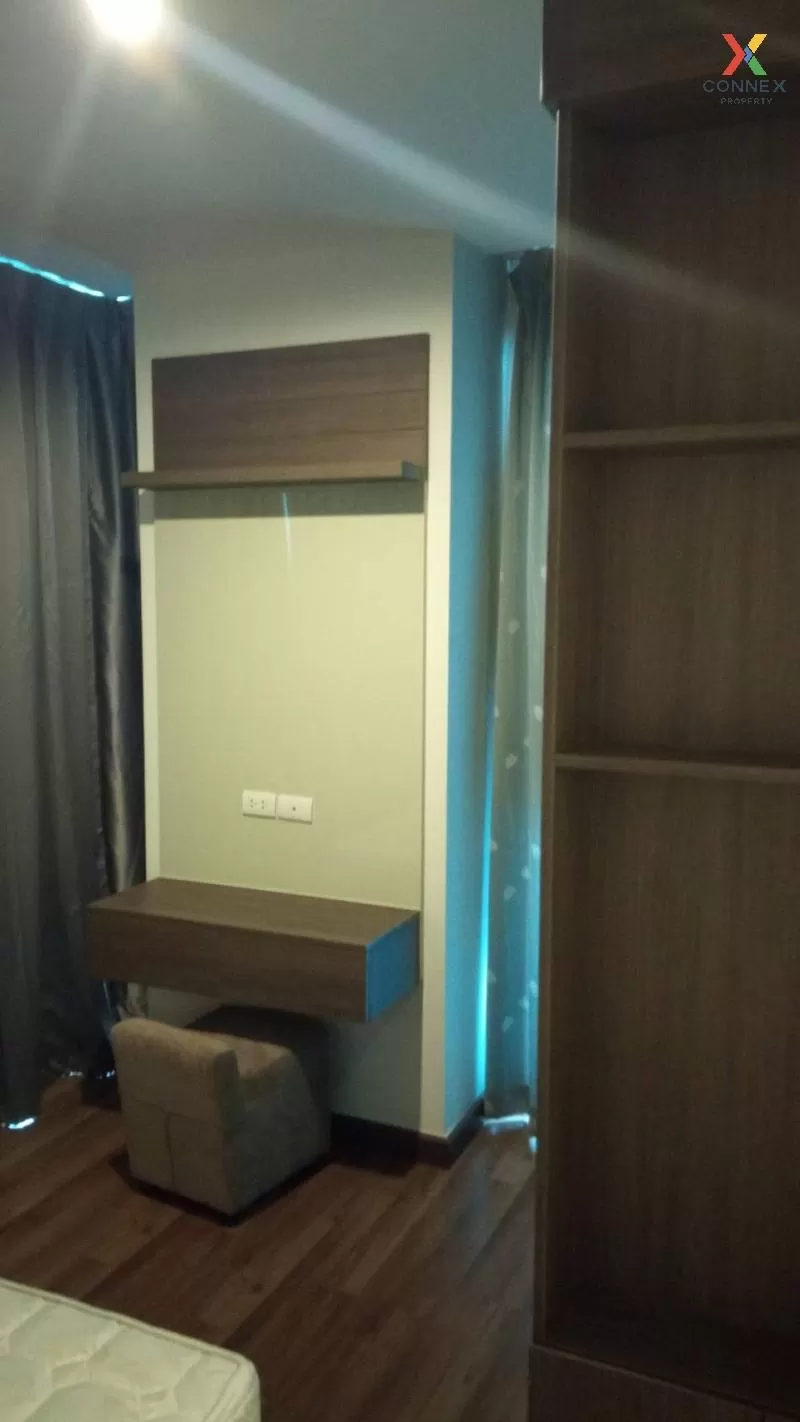 FOR RENT condo , Chewathai Interchange , high floor , MRT-Tao Poo