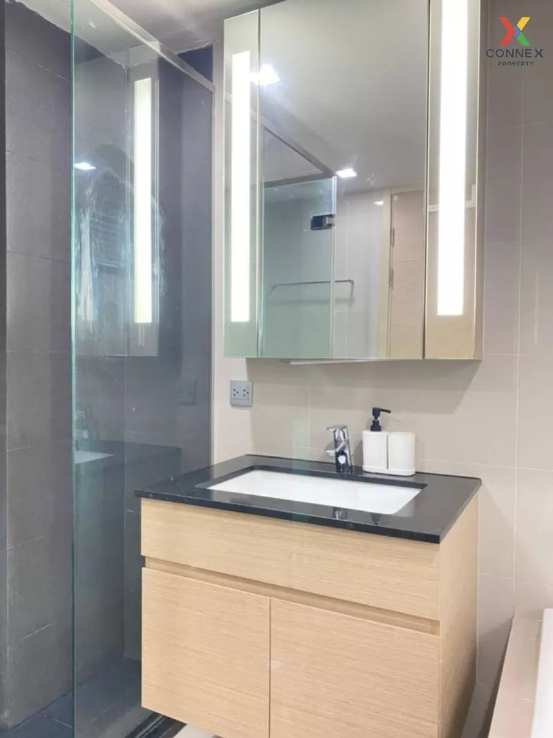 FOR RENT condo , Via Botani , BTS-Phrom Phong , Khlong Toei Nuea 