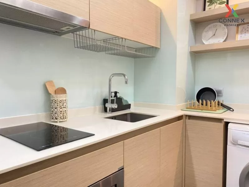 FOR RENT condo , Via Botani , BTS-Phrom Phong , Khlong Toei Nuea 