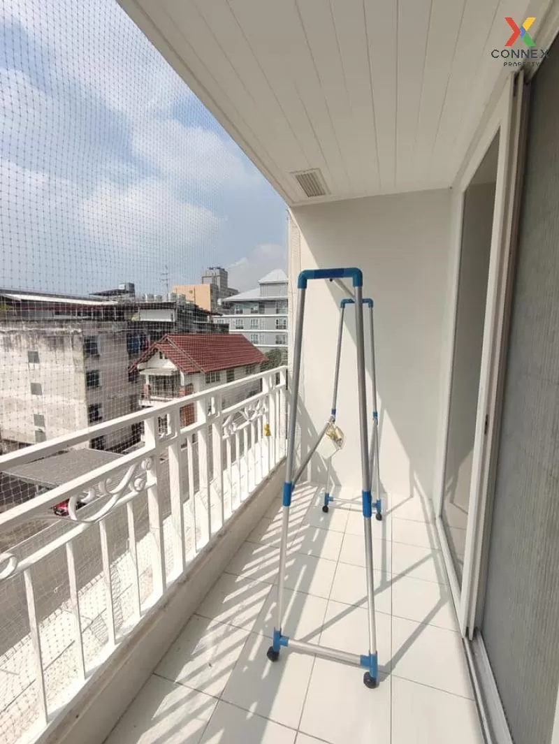 FOR RENT condo , The Bangkok Sathon-Taksin , BTS-Krung Thon Buri 