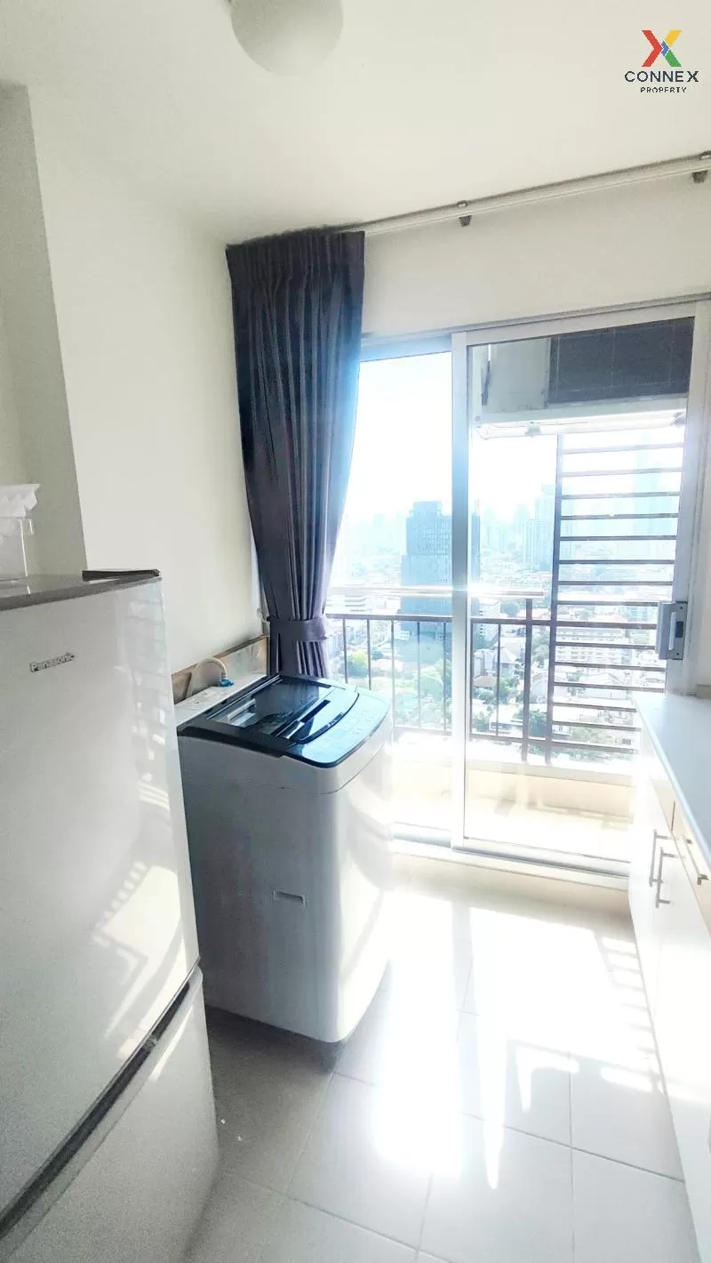 เช่าคอนโด  ศุภาลัย ปาร์ค เอกมัย - ทองหล่อ ชั้นสูง BTS-เอกมัย บางก