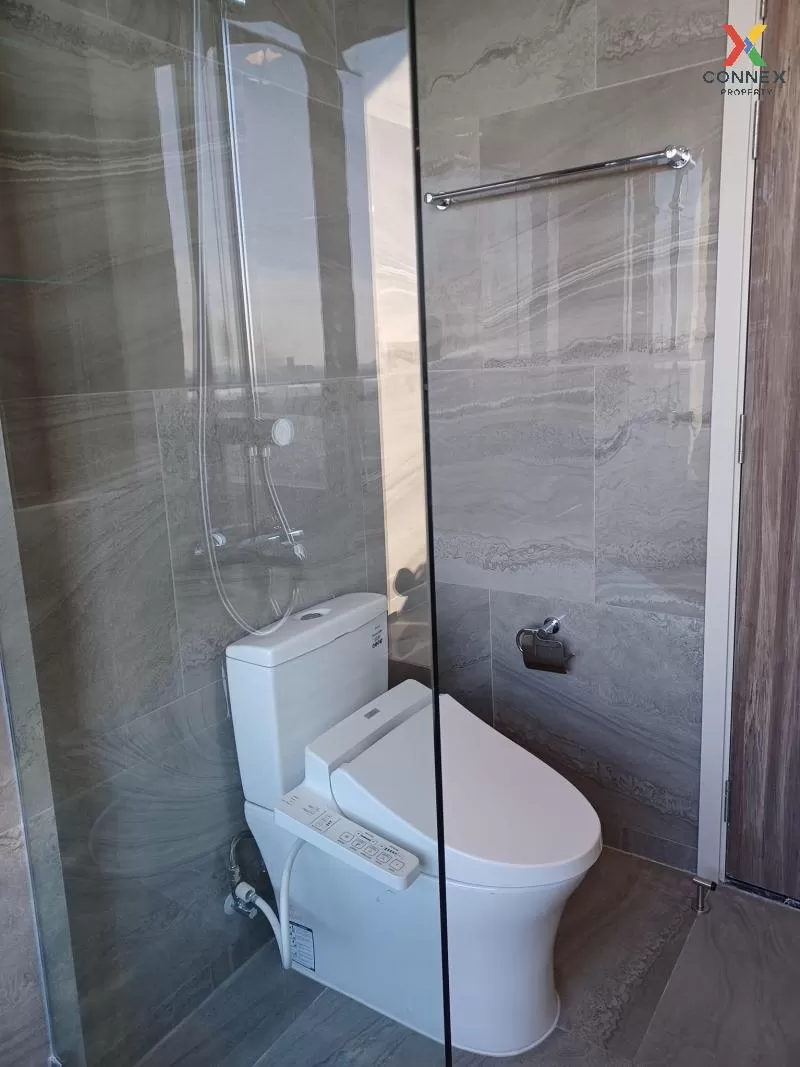 FOR RENT condo , Ideo Q Sukhumvit 36 , high floor , BTS-Thong Lo 