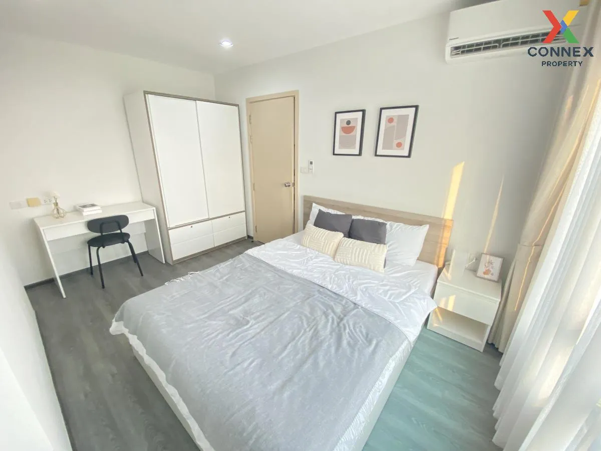 FOR RENT condo , Rich Park Triple Station , high floor , ARL-Hua 