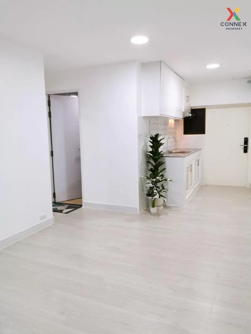 FOR SALE condo , Thonglor Tower , BTS-Thong Lo , Khlong Toei Nuea FOR SALE condo , Thonglor Tower , BTS-Thong Lo , Khlong Toei Nuea 2