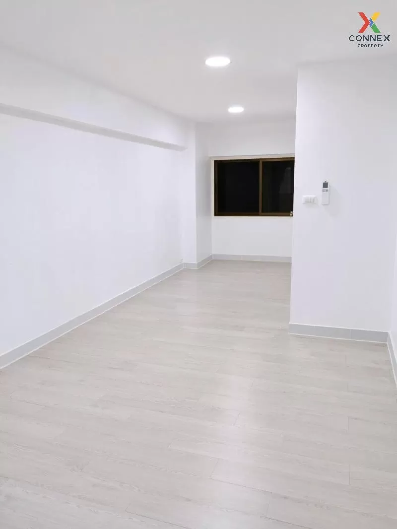 FOR SALE condo , Thonglor Tower , BTS-Thong Lo , Khlong Toei Nuea FOR SALE condo , Thonglor Tower , BTS-Thong Lo , Khlong Toei Nuea 4