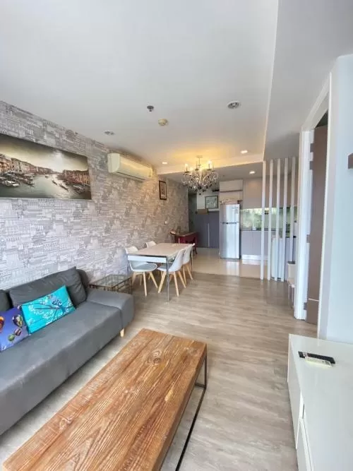 เช่าคอนโด  15 สุขุมวิท เรสซิเดนซ์ BTS-นานา คลองเตยเหนือ เขต วัฒนา กรุงเทพ CX-56603