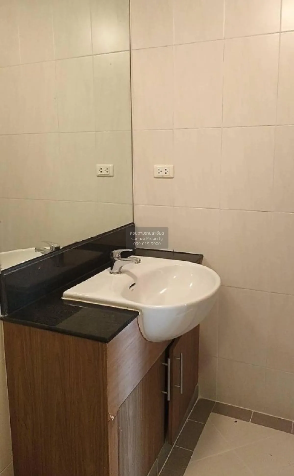 FOR RENT condo , 49 Plus , BTS-Thong Lo , Khlong Tan Nuea , Watth