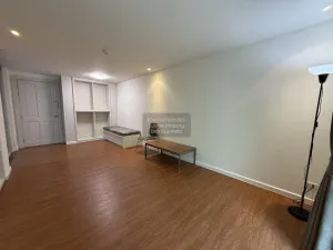 FOR RENT condo , 49 Plus , BTS-Thong Lo , Khlong Tan Nuea , Watthana , Bangkok , CX-56761