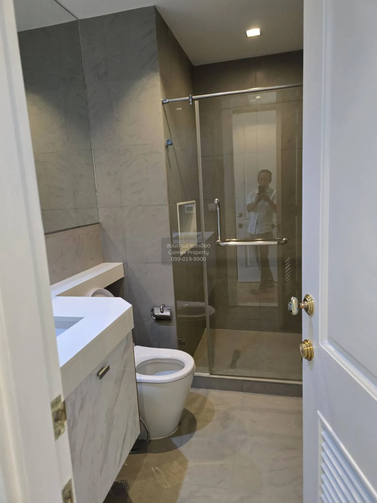 FOR RENT condo , Athenee Residence , BTS-Phloen Chit , Lumpini , 