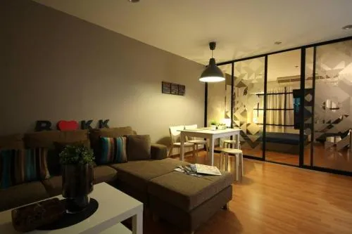 เช่าคอนโด  บ้านเพลินจิต BTS-เพลินจิต ลุมพินี เขต ปทุมวัน กรุงเทพ CX-57557