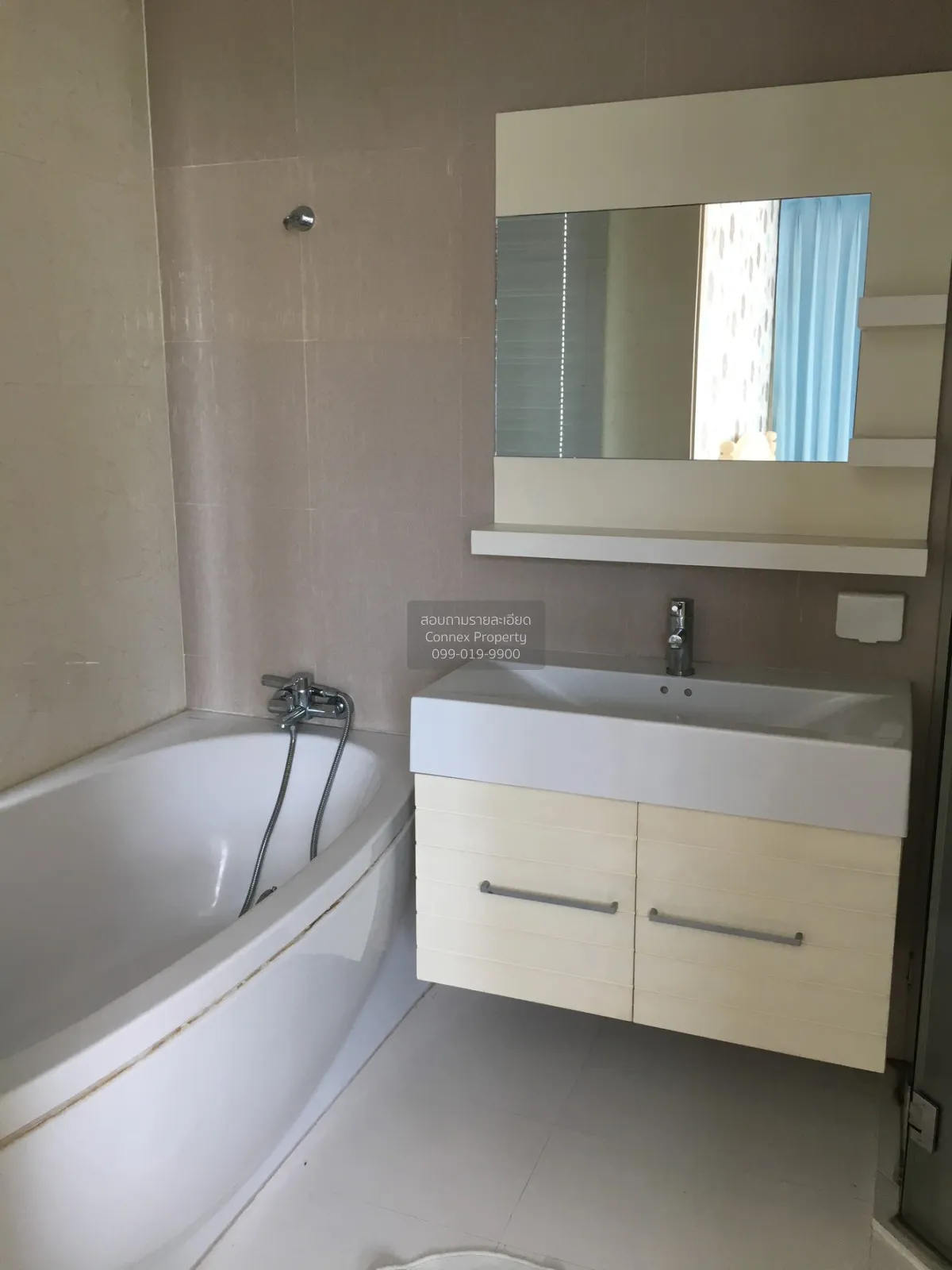 เช่าคอนโด  บ้าน สิริ 31 BTS-พร้อมพงษ์ คลองตัน เขต คลองเตย กรุงเทพ