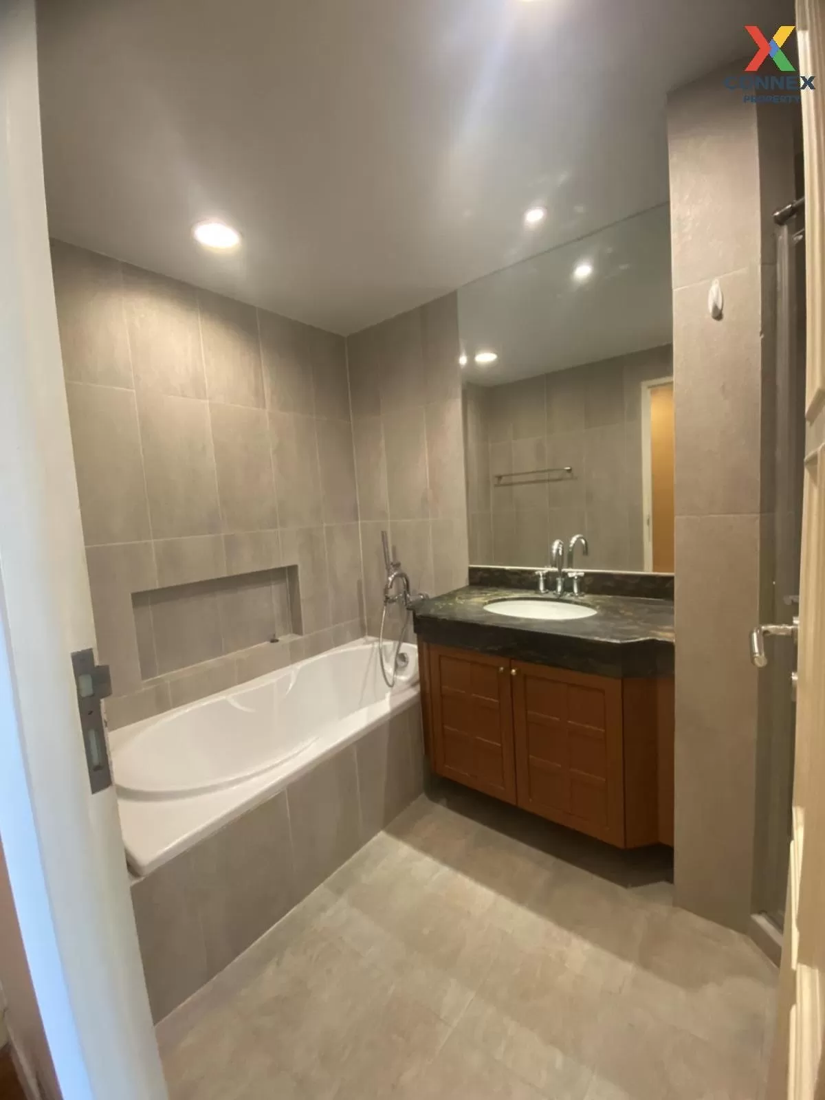 ขายคอนโด  บ้าน สิริฤดี BTS-เพลินจิต ปทุมวัน เขต ปทุมวัน กรุงเทพ C