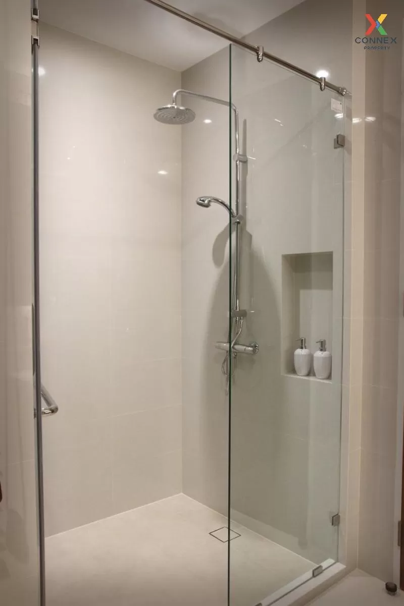 FOR RENT condo , Bright Sukhumvit 24 , high floor , BTS-Phrom Pho