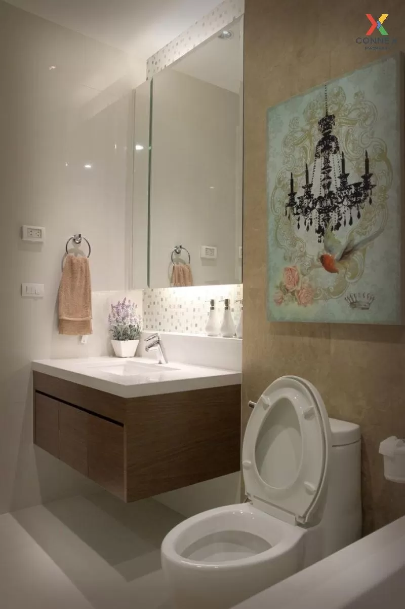 FOR RENT condo , Bright Sukhumvit 24 , high floor , BTS-Phrom Pho