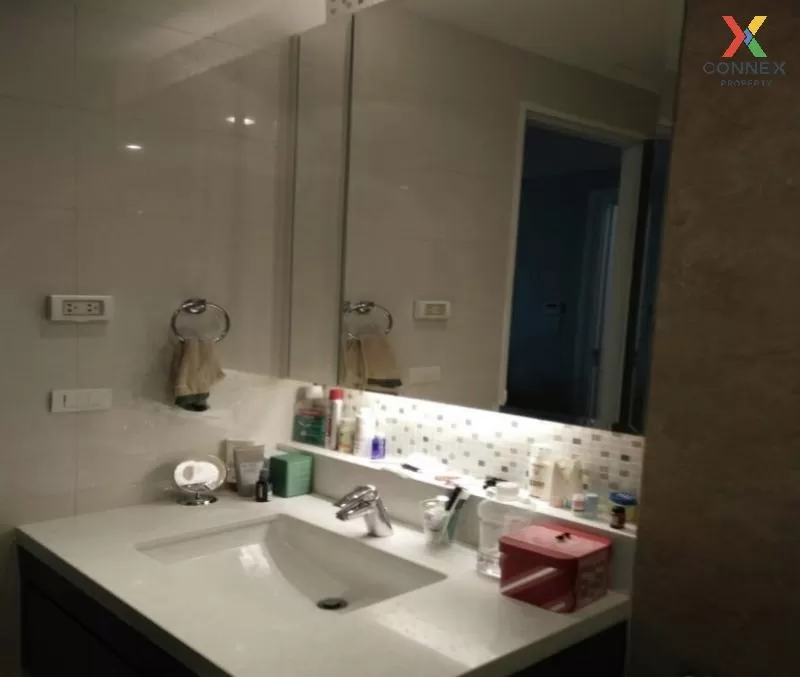 FOR RENT condo , Bright Sukhumvit 24 , high floor , BTS-Phrom Pho