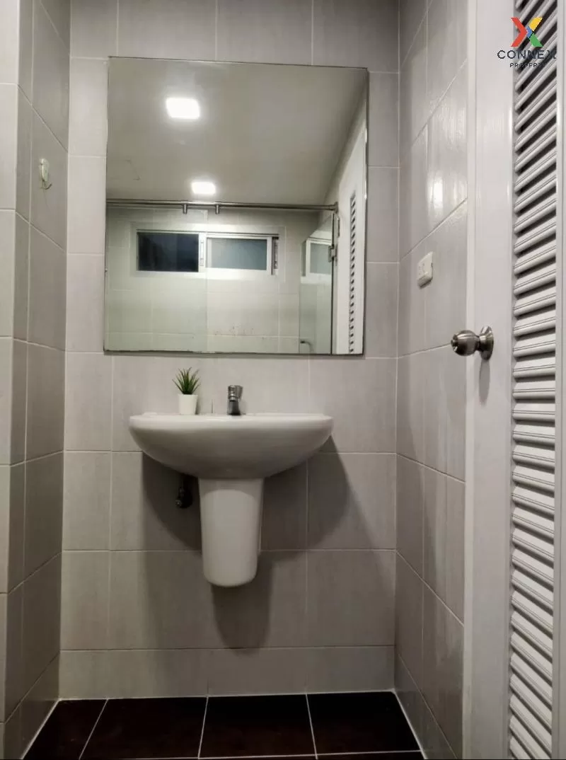 ขายคอนโด  วัน เอ็กซ์ สาทร-นราธิวาส BTS-ช่องนนทรี ช่องนนทรี เขต ยา