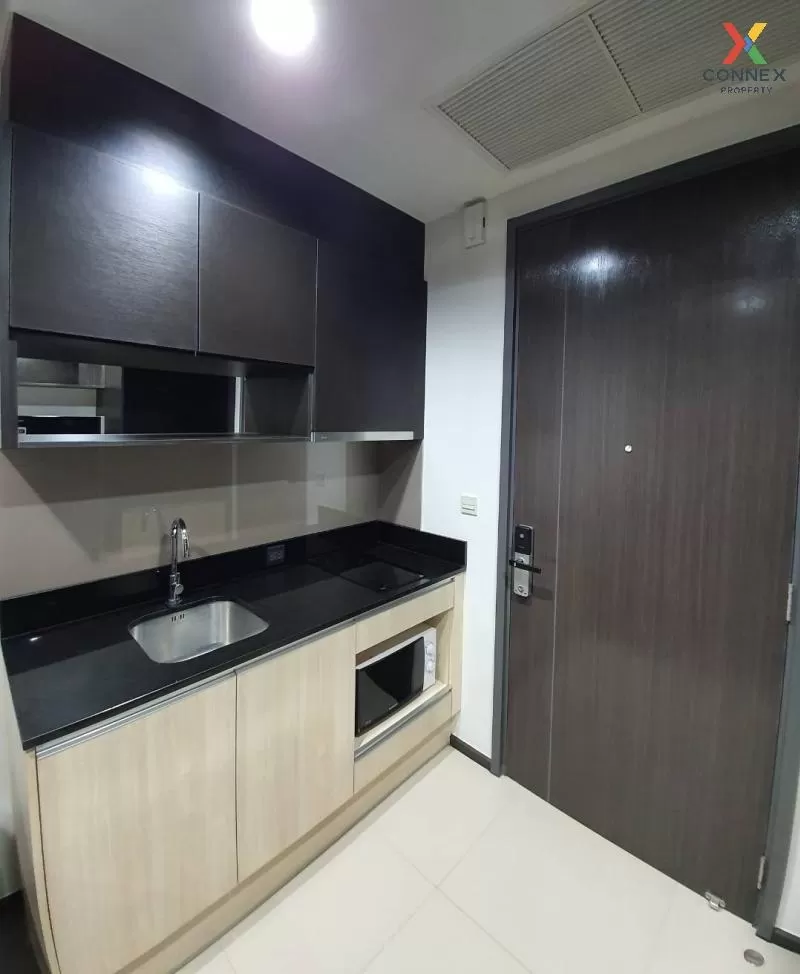 FOR SALE condo , EDGE Sukhumvit 23 , BTS-Asok , Khlong Toei Nuea 