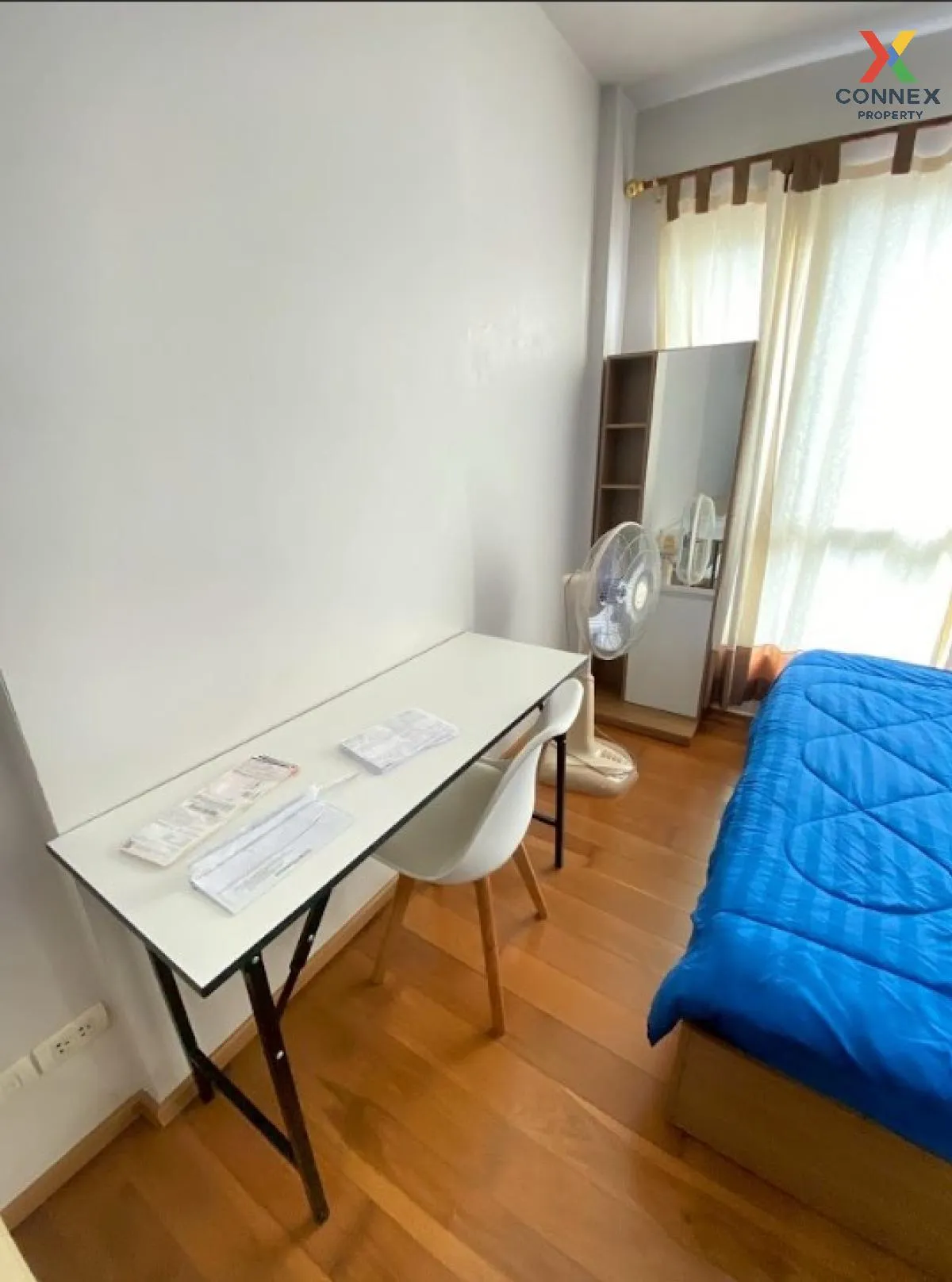 FOR RENT condo , Hive Taksin , BTS-Wongwian Yai , Khlong Ton Sai 