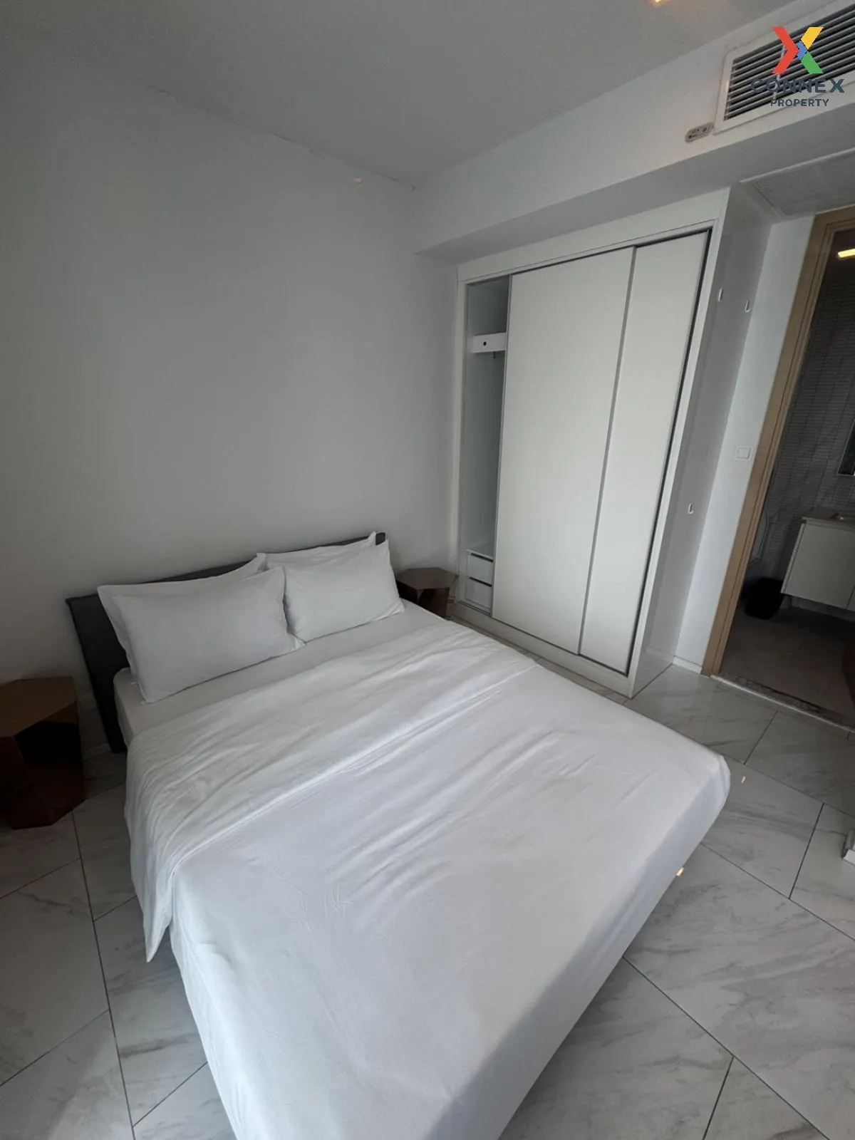 FOR RENT condo , Hyde Sukhumvit 11 , BTS-Nana , Khlong Toei Nuea 