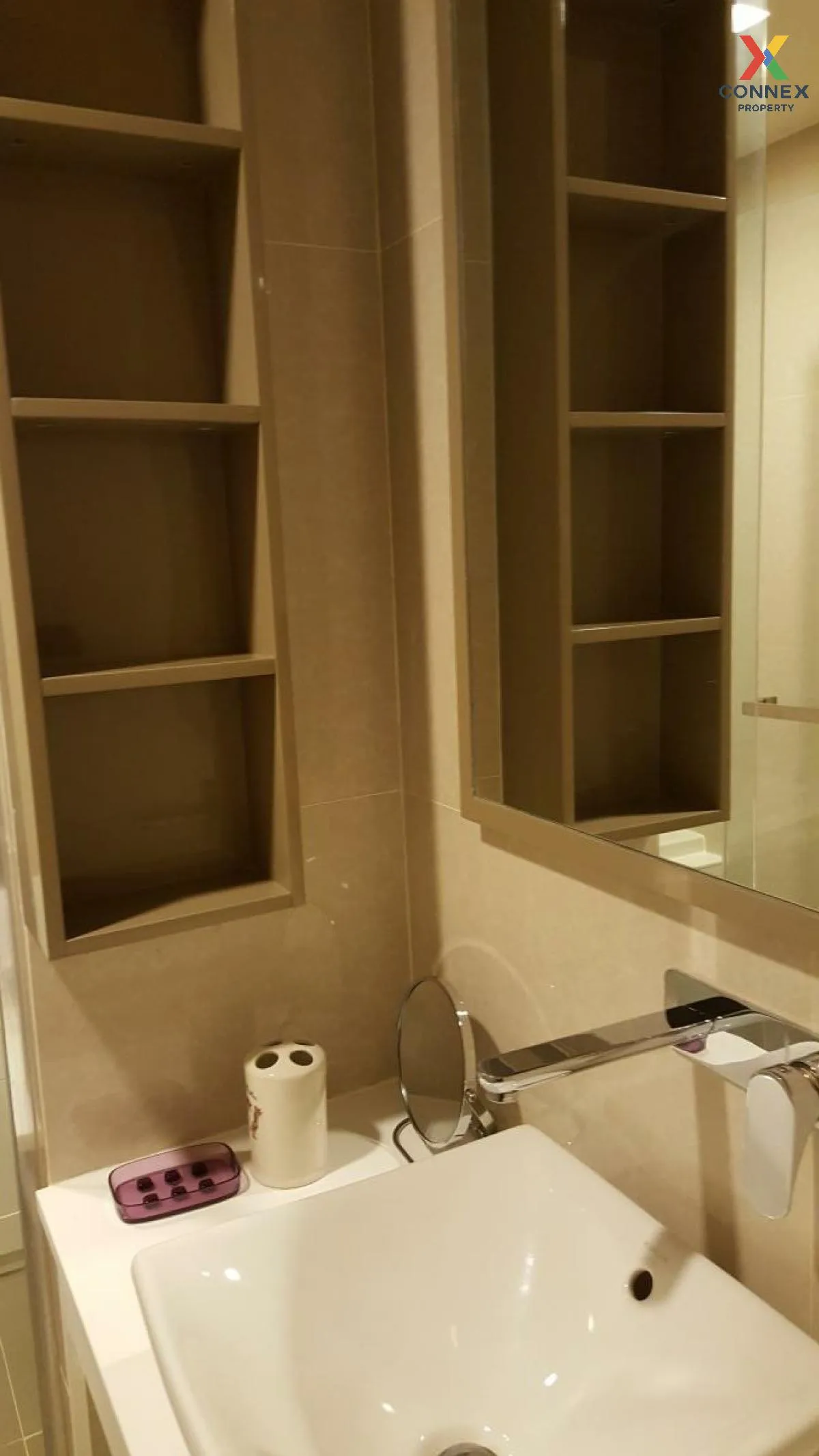 เช่าคอนโด  ลิฟ แอท 49 BTS-ทองหล่อ คลองตันเหนือ เขต วัฒนา กรุงเทพ 