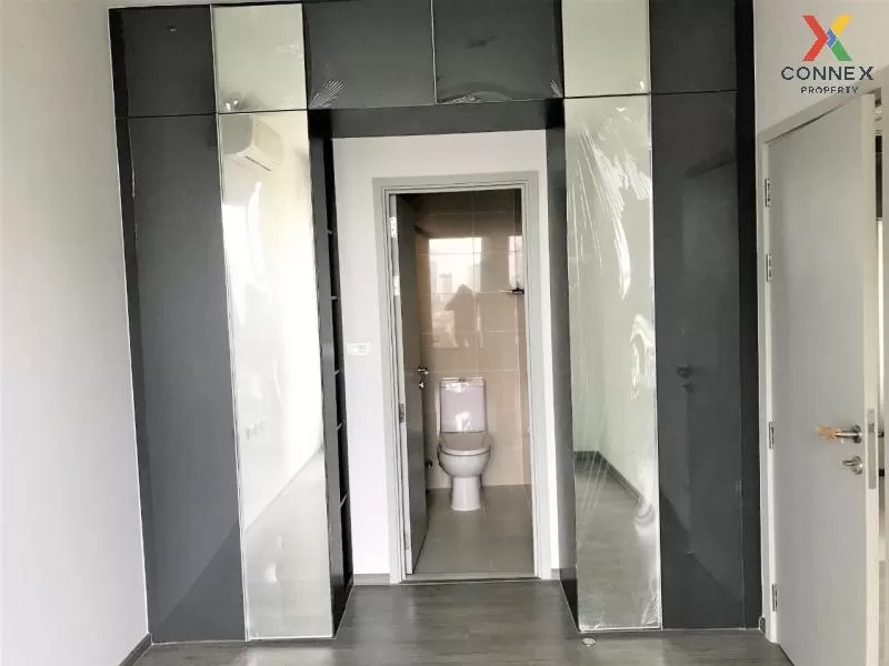 FOR SALE condo , Nye by Sansiri , BTS-Wongwian Yai , Khlong Ton S