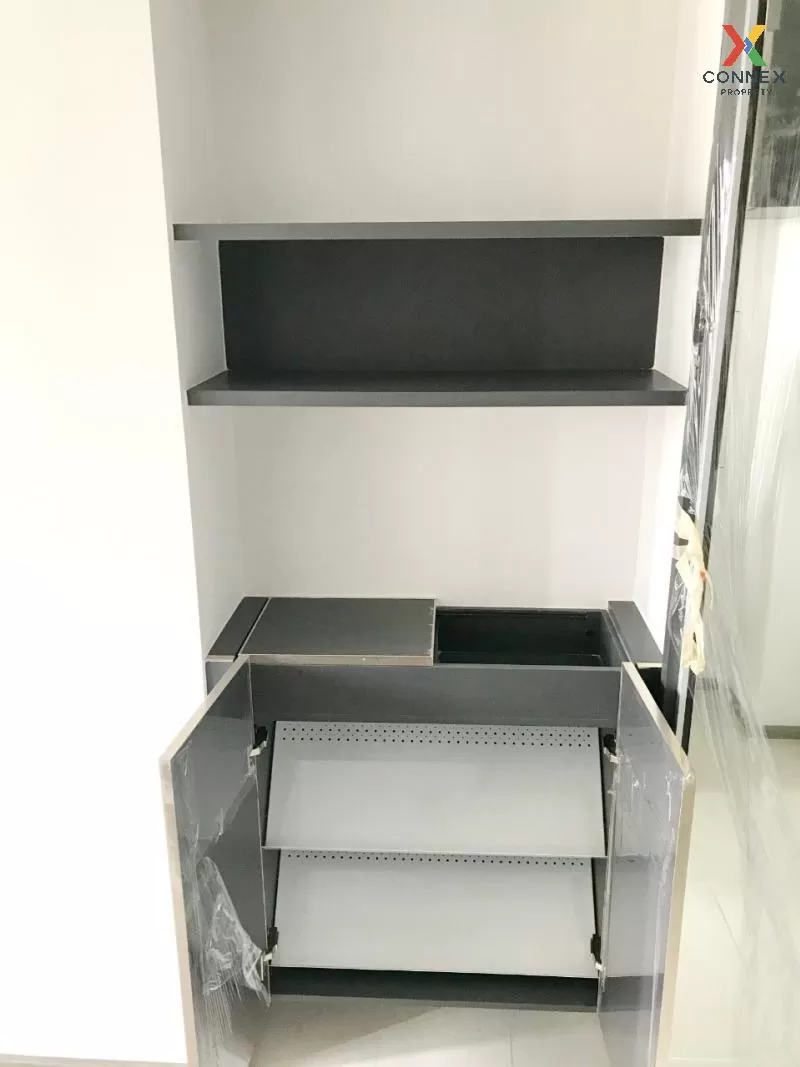 FOR SALE condo , Nye by Sansiri , BTS-Wongwian Yai , Khlong Ton S