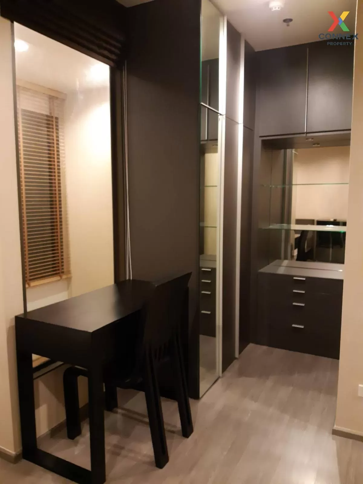 FOR SALE condo , Nye by Sansiri , BTS-Wongwian Yai , Khlong Ton S