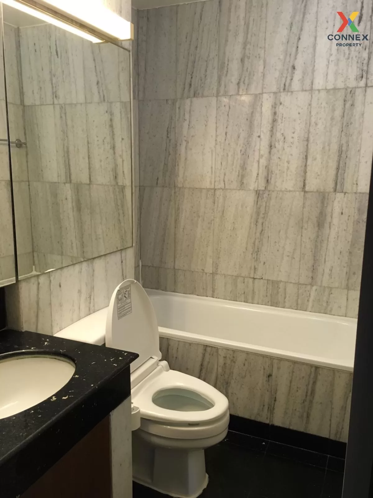 FOR RENT condo , Pipat Place , BTS-Chong Nonsi , Silom , Bang Rak