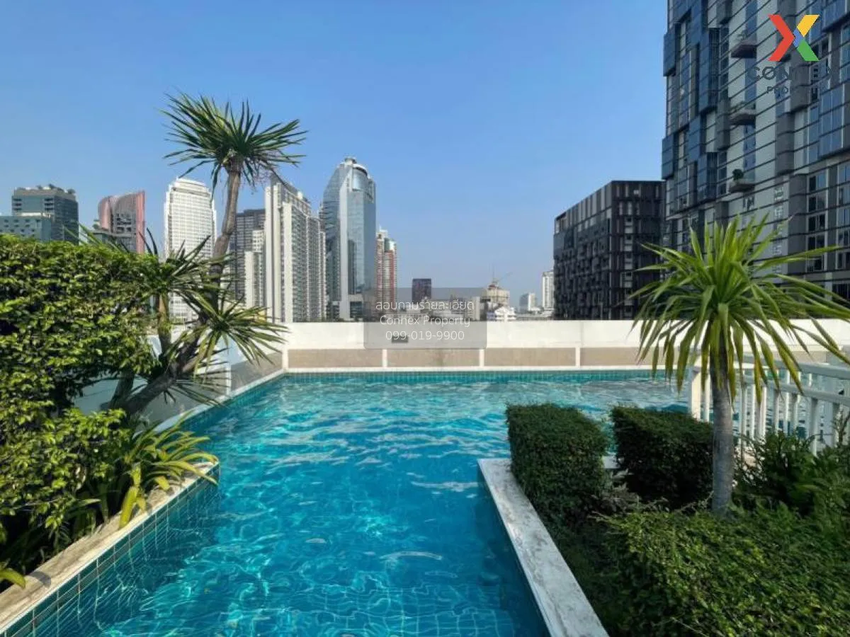 For Sale Condo , Plus 38 Hip , nice view , corner unit , newly re