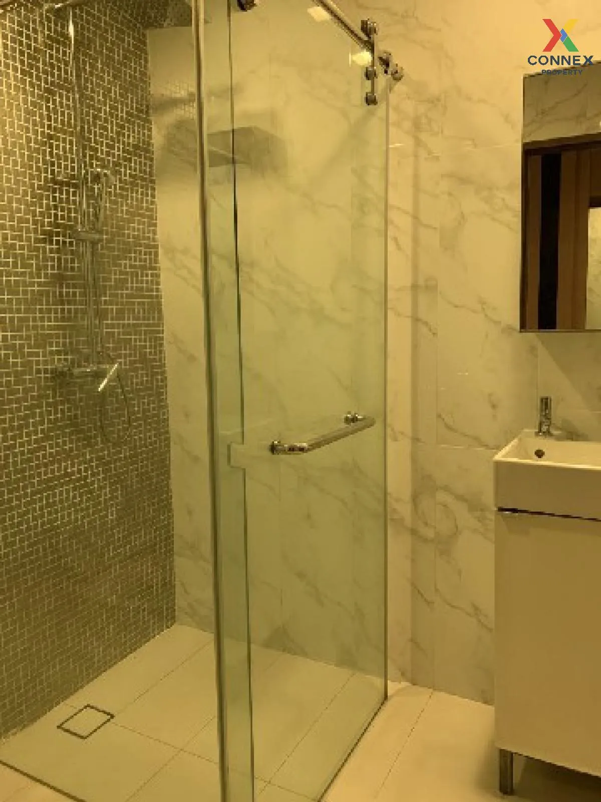 FOR RENT condo , Quad Sathon , BTS-Saint Louis , Chong Nonsi , Ya